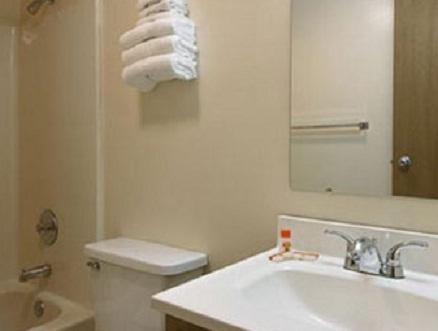 Oasis Lodge - Carrizo Springs מראה חיצוני תמונה